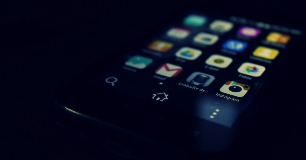 IPS smartphone