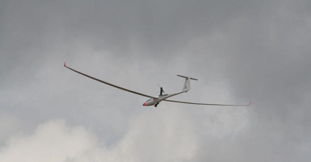 self launch glider from behind